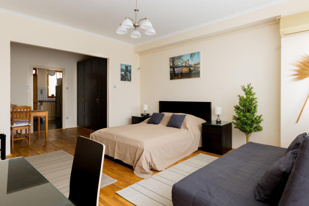 East Station Studios - Baross Home 1 & 2 Budapest Bagian luar foto