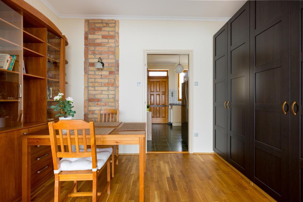 East Station Studios - Baross Home 1 & 2 Budapest Bagian luar foto