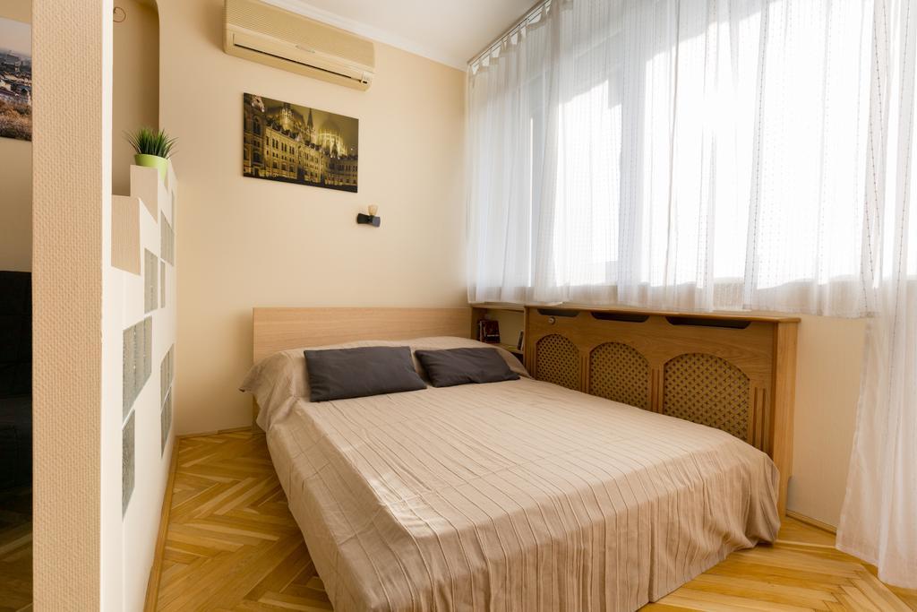 East Station Studios - Baross Home 1 & 2 Budapest Bagian luar foto